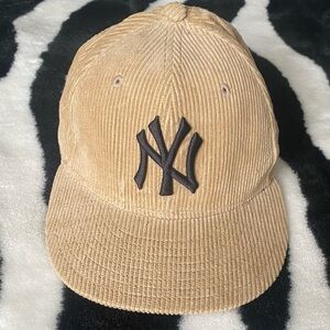 RARE New York Yankees Corduroy Fitted Cap Sz 7 1/4 Brown New Era Baseball MLB
